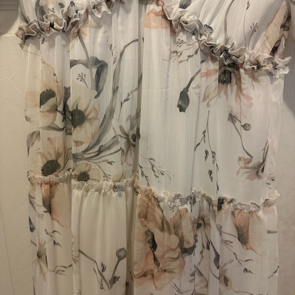 Baltic Born White Cream Flutter Sleeve Maxi Dress - Picture 3 of 3